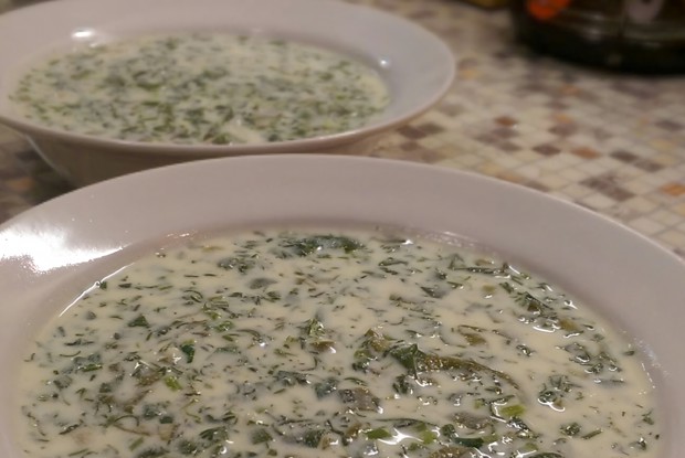 Довга с зеленью и нутом