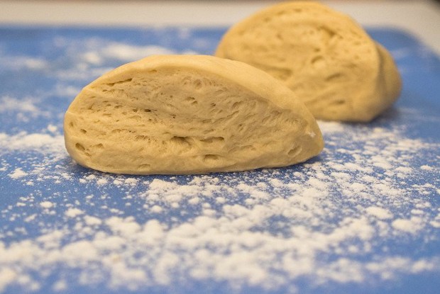 Дрожжевое тесто для пирожков и пирогов