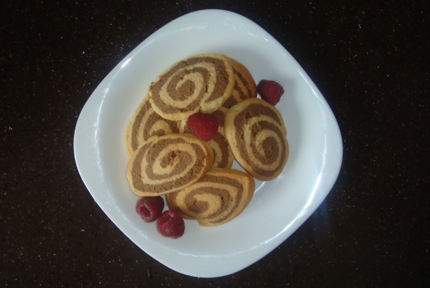 Двухцветное печенье «Серпантин»