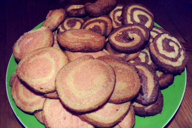 Двухцветное песочное печенье