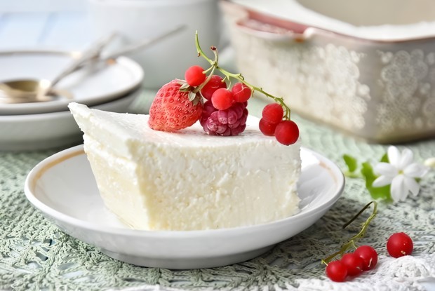 Двухслойная творожная запеканка