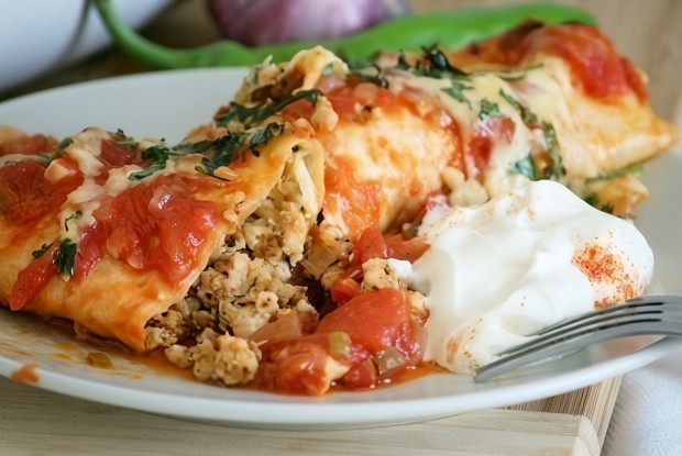 Энчиладас с курицей и чили