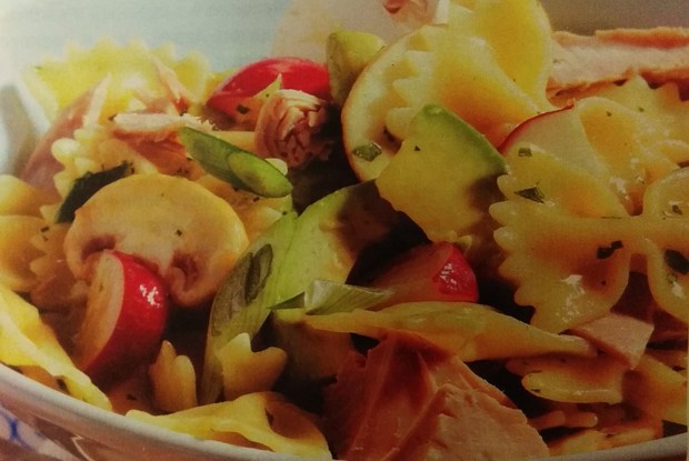 Фарфалле с авокадо