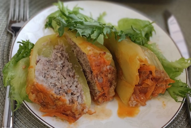 Фаршированные перцы с рисом