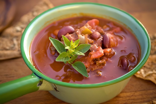 Фасолевый суп с чили