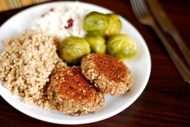 Фасолевые котлеты с грибами