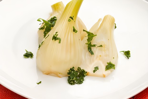 Фенхель в апельсиновом соке и белом вине