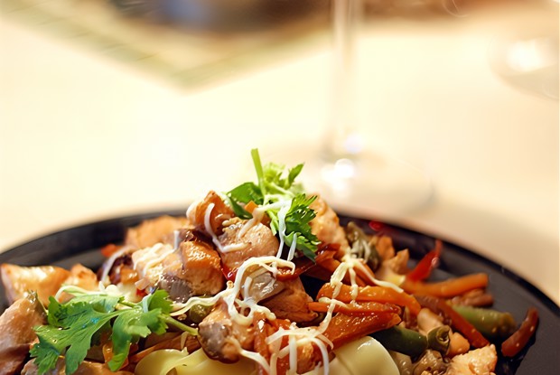 Феттучини с семгой