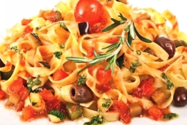 Фетучини с овощами