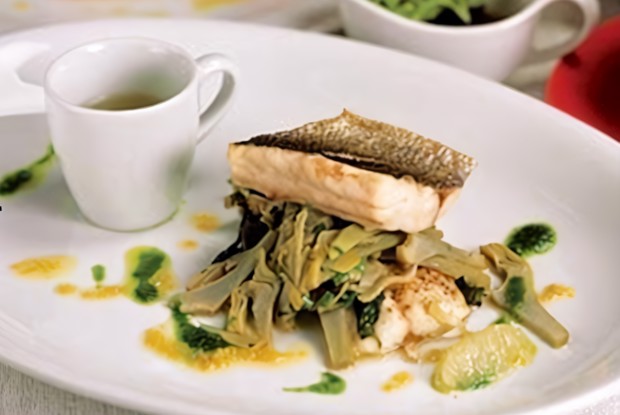 Филе сибаса с артишоками