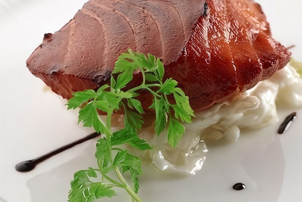 Филе трески в особом маринаде от шефа со звёздами Мишлена Shangri-La Hongkong, в Гонконге