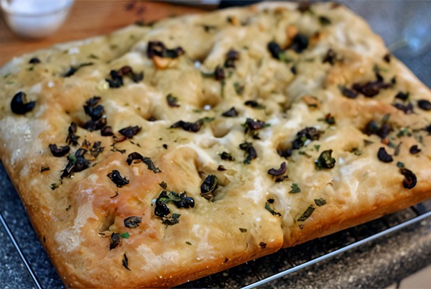 Фокачча с оливками