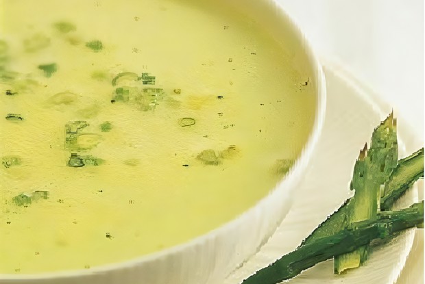 Французский суп-пюре из спаржи по-аржантейски