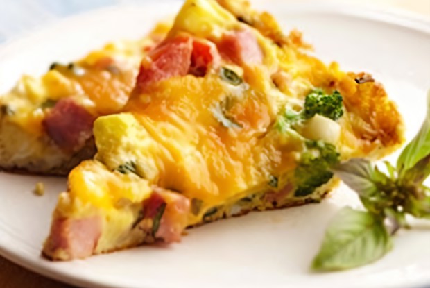 Фриттата с овощами и пармезаном