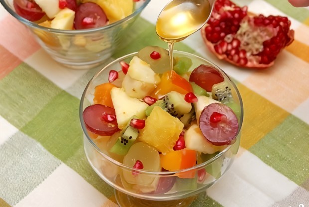 Фруктовый салат «Чудесный»