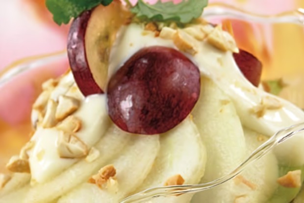 Фруктовый салат с айвой