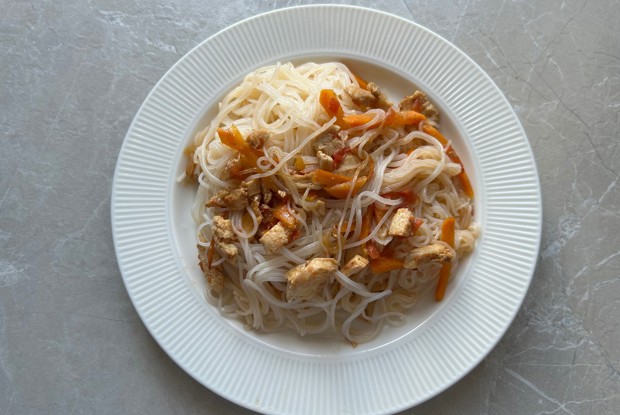 Фунчоза с курицей