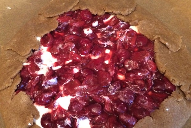 Галета с творогом и вишней