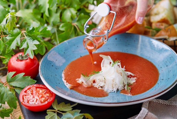 Гаспачо с крабом