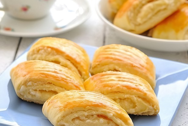 Гата (Армянская ванильная сладость с грецкими орехами)