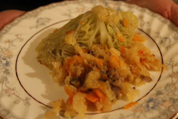 Голубцы из савойской капусты с грибами (без мяса)