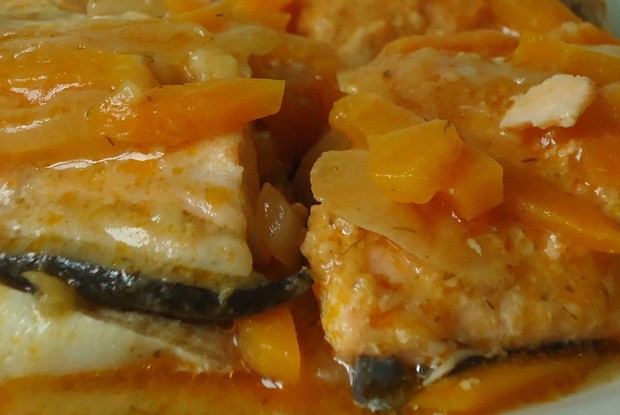 Горбуша в томатном маринаде