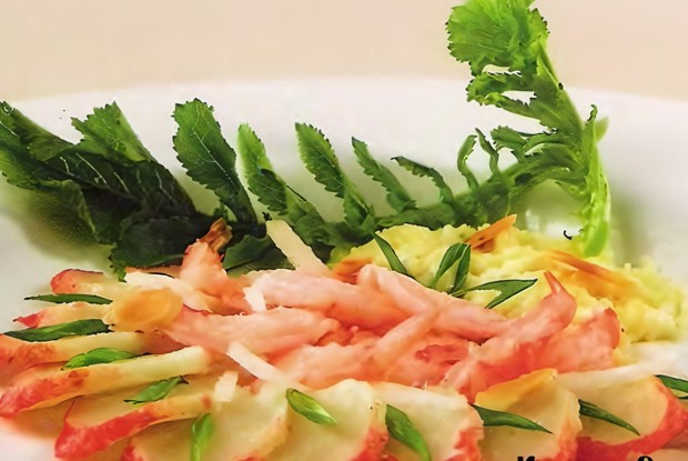 Горячая закуска из крабов и креветок