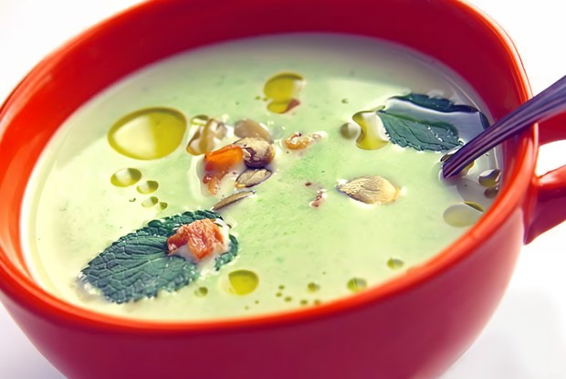 Гороховый суп с мятой