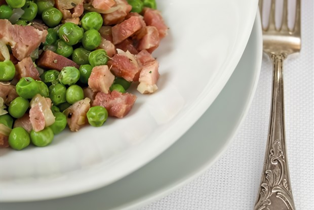 Горошек с ветчиной