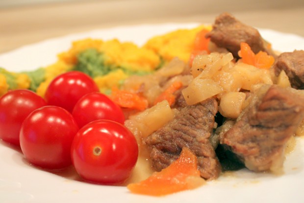 Говядина, тушеная в пиве