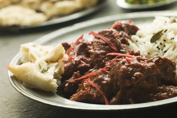 Говядина тушеная