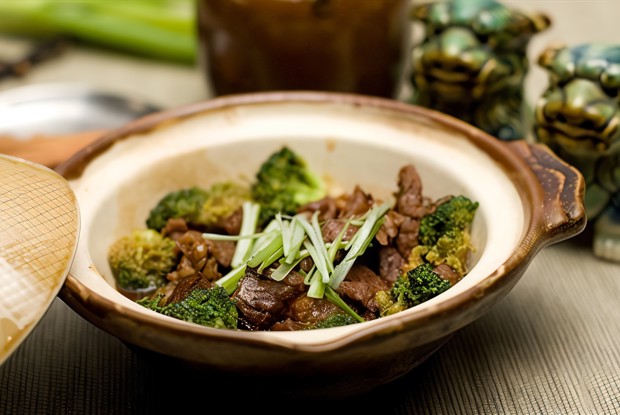 Говядина в горшочке