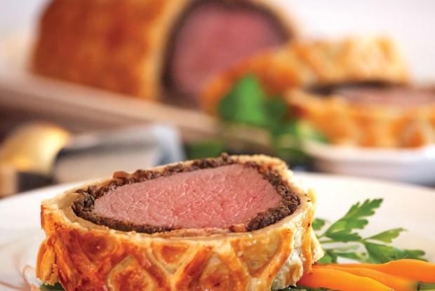 Говядина «Веллингтон» с беконом