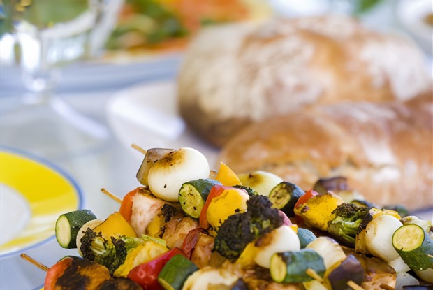 Говяжьи и овощные шашлыки