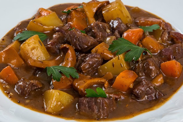 Говядина с грибами по-бургундски