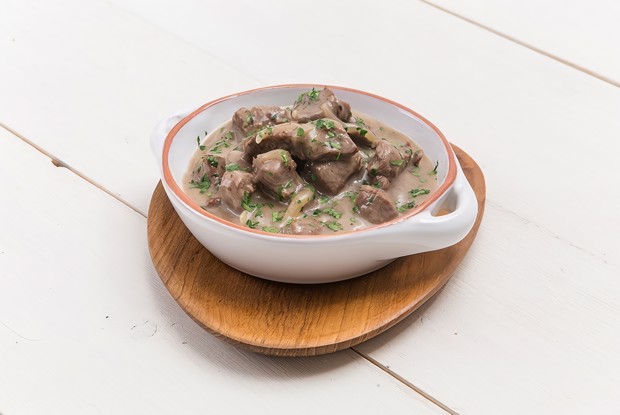 Говядина в белом соусе