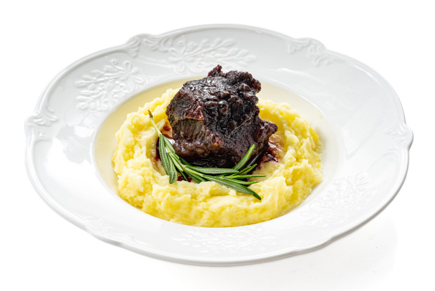 Говяжьи щеки в духовке