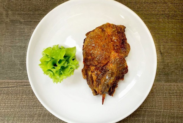 Говяжий край с соусом чипотле