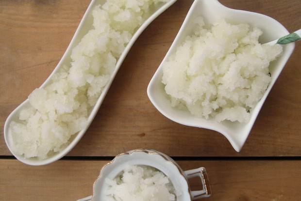 Гранита из березового и яблочного соков