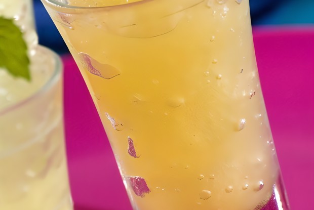 Гранита из персиков с кардамоном