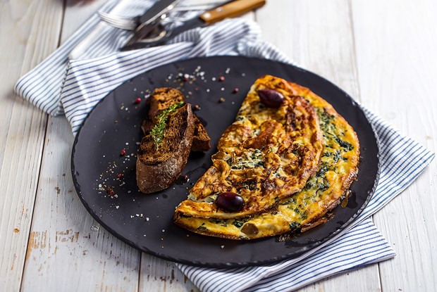 Греческий омлет со шпинатом