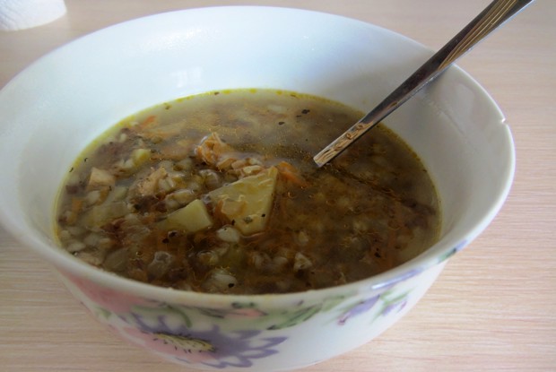 Гречневый суп со свининой