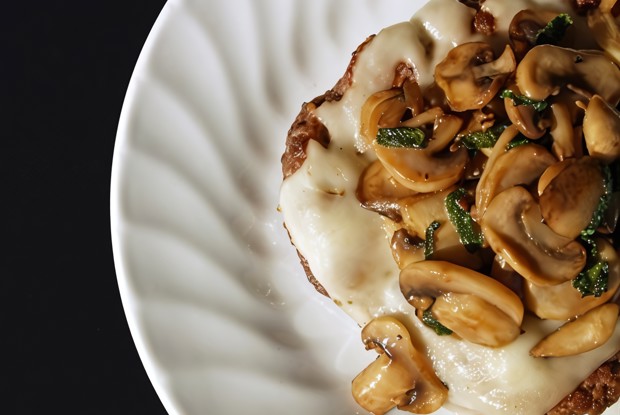 Грибы жареные, с луком