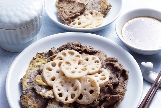 Грибные оладьи с петрушкой