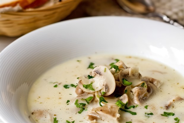 Грибной суп с курицей  и тыквой