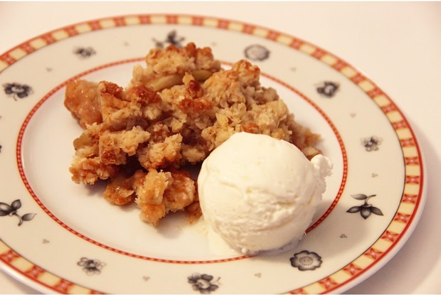 Грушевый крамбл