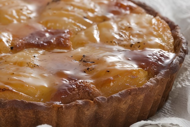 Грушевый тарт на шоколадно-миндальном тесте