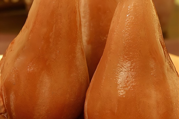 Груши, запеченные в вине марсала