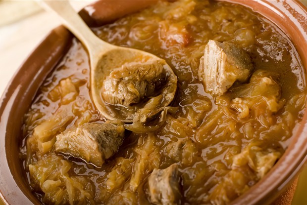 Харчо из курицы с орехами