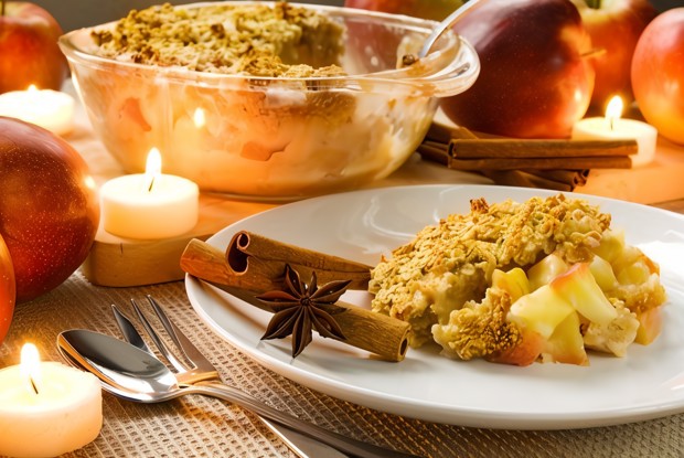 Холодная яблочная запеканка с мюсли